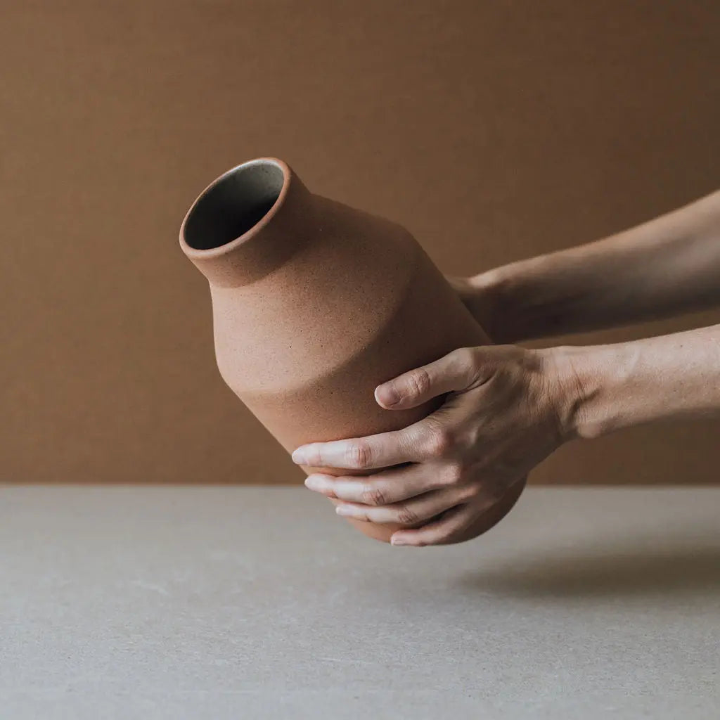 Tibor Vase MODERNN STUDIO