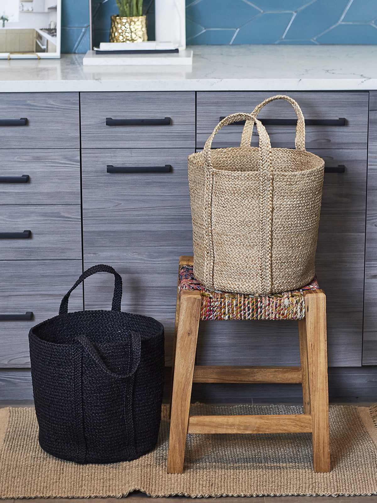 Kata Basket with handle - Black MODERNN STUDIO