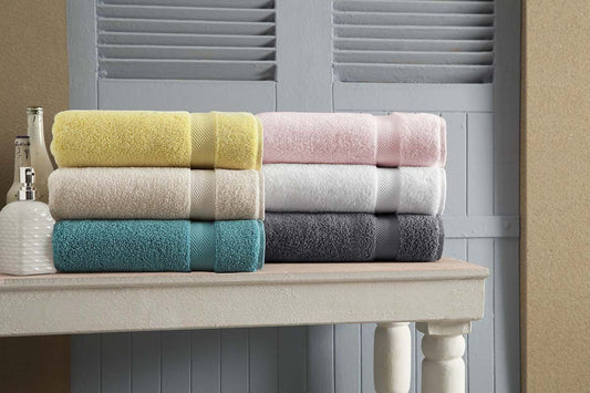 Klassic Collection 3 Towels Set MODERNN STUDIO